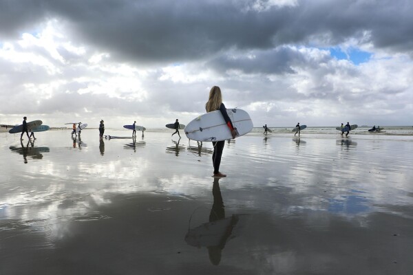 ENGLISH AND SURFING BY VIA CONEXA